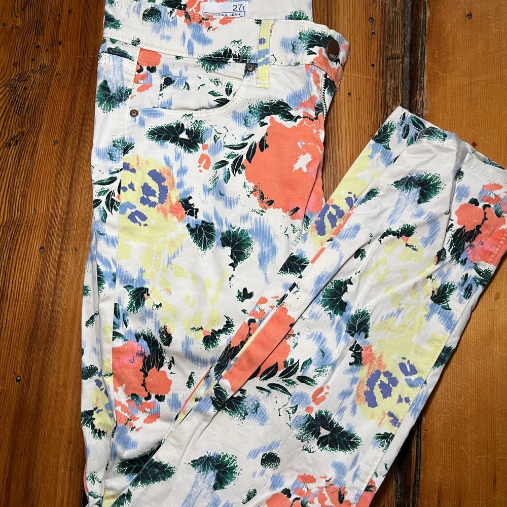 Gap size 27R barely worn
